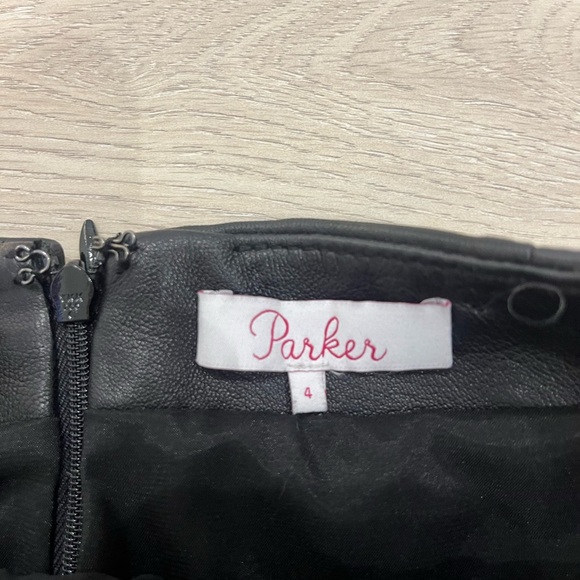 Black leather Mini Skirt - Picture 2 of 6